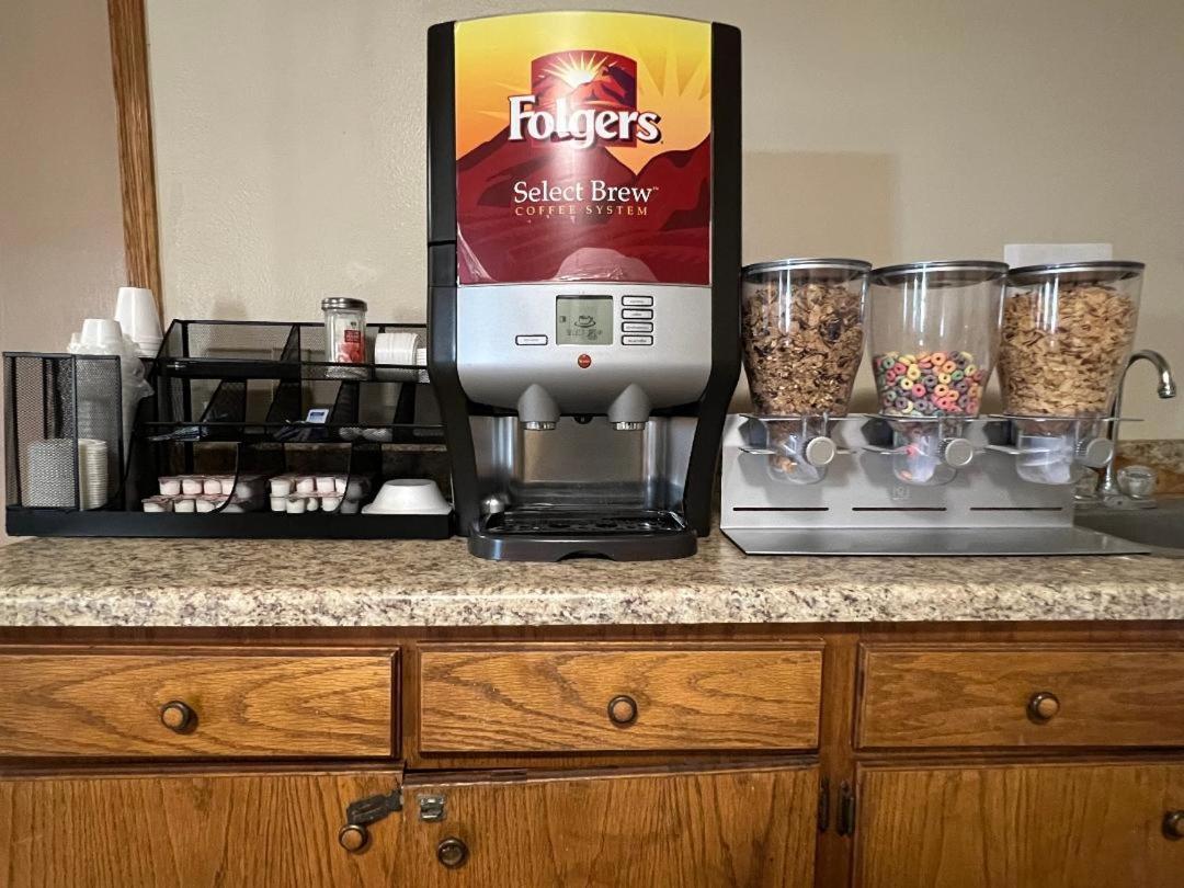 Boomtown Inn Drumright エクステリア 写真